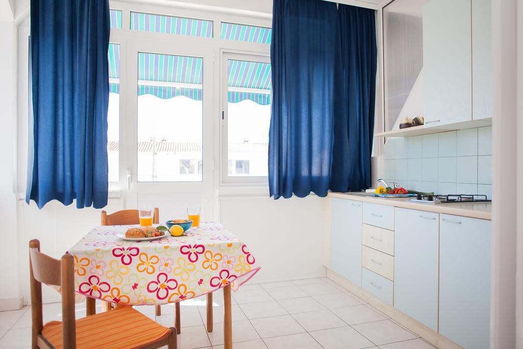 Hana Home - Apartments Tisno Exterior foto